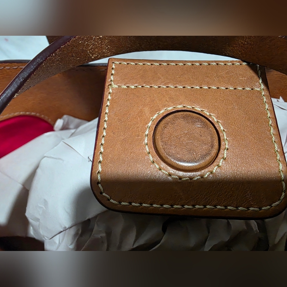 Dooney & Bourke Saffiano Brinley Bag - Picture 4 of 13